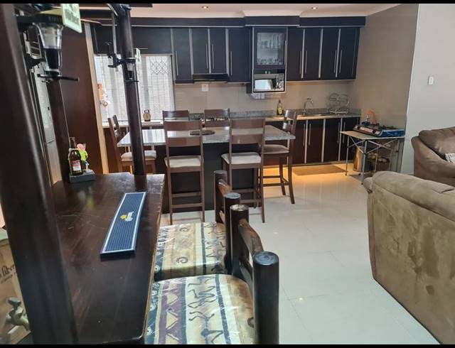 3 BEDROOM HOUSE FOR SALE IN HILLARY